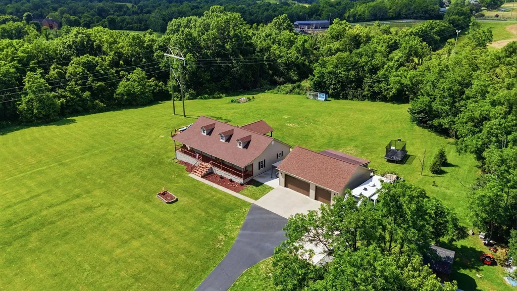 115 Taylors Fork Road Richmond KY 40475