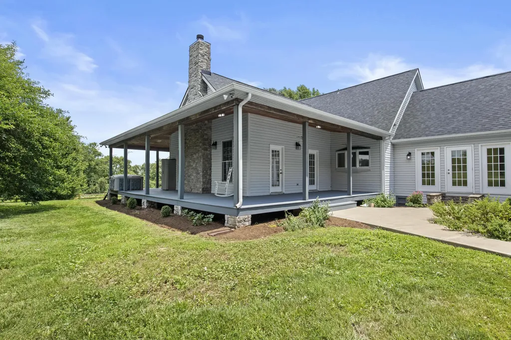 585 Ruddles Mill Cynthiana Road Cynthiana KY 41031