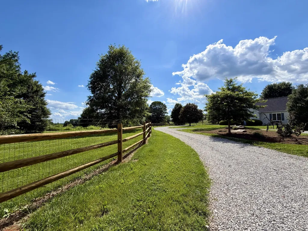 585 Ruddles Mill Cynthiana Road Cynthiana KY 41031