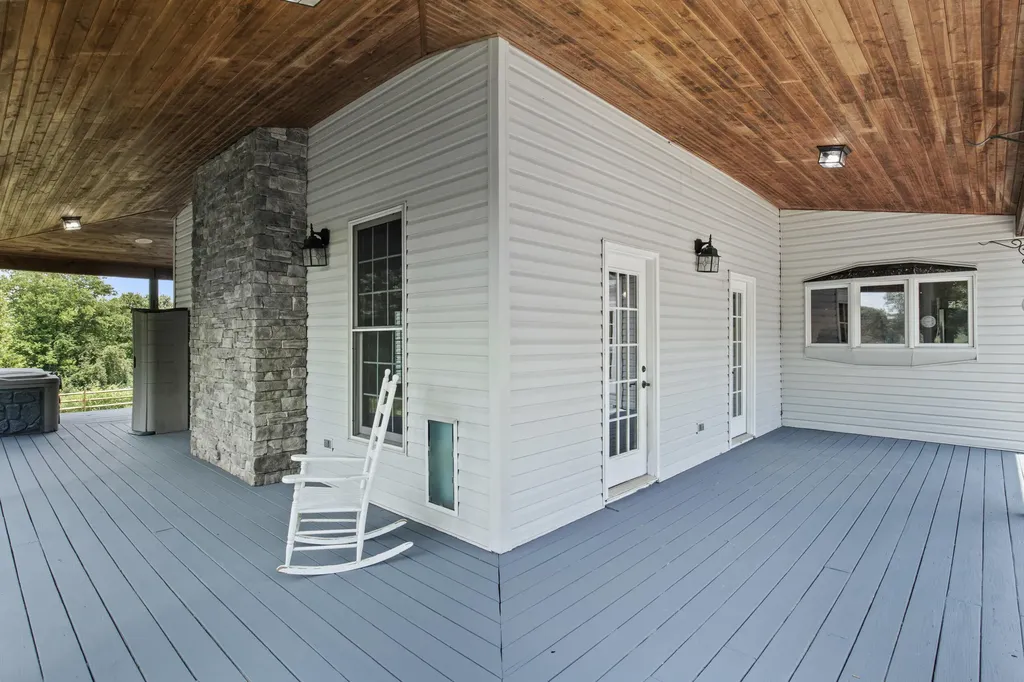 585 Ruddles Mill Cynthiana Road Cynthiana KY 41031