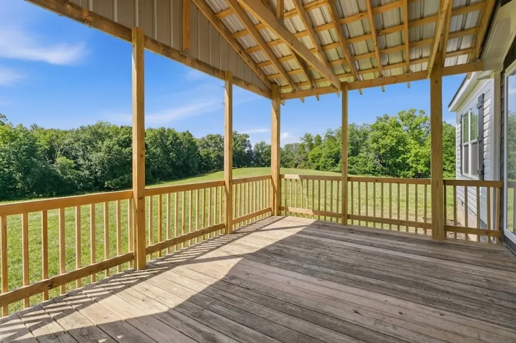 1381 Cowan Road Stanford KY 40484