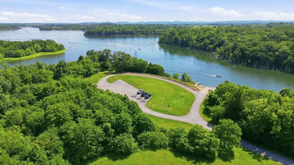 1381 Cowan Road Stanford KY 40484