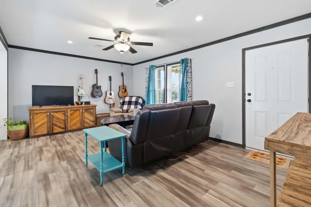 1381 Cowan Road Stanford KY 40484