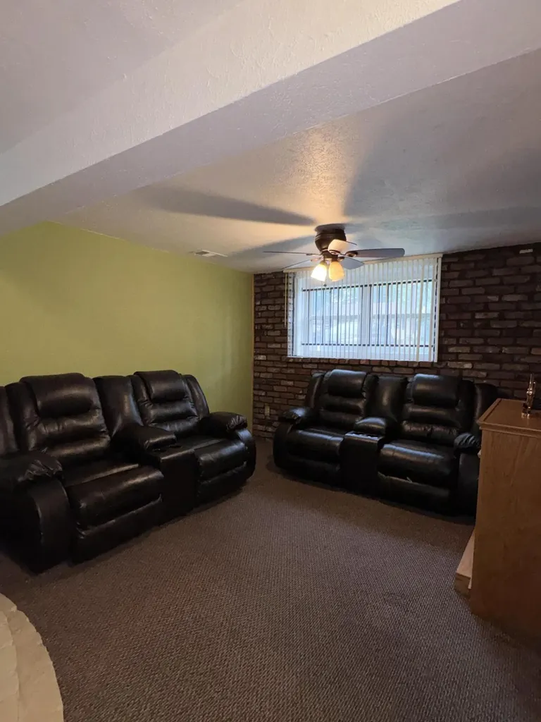 5701 Revere Drive Louisville KY 40218