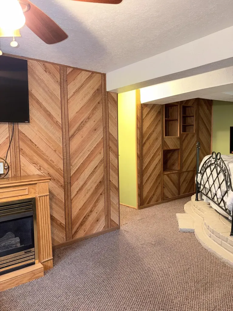 5701 Revere Drive Louisville KY 40218
