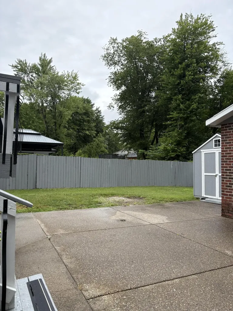 5701 Revere Drive Louisville KY 40218