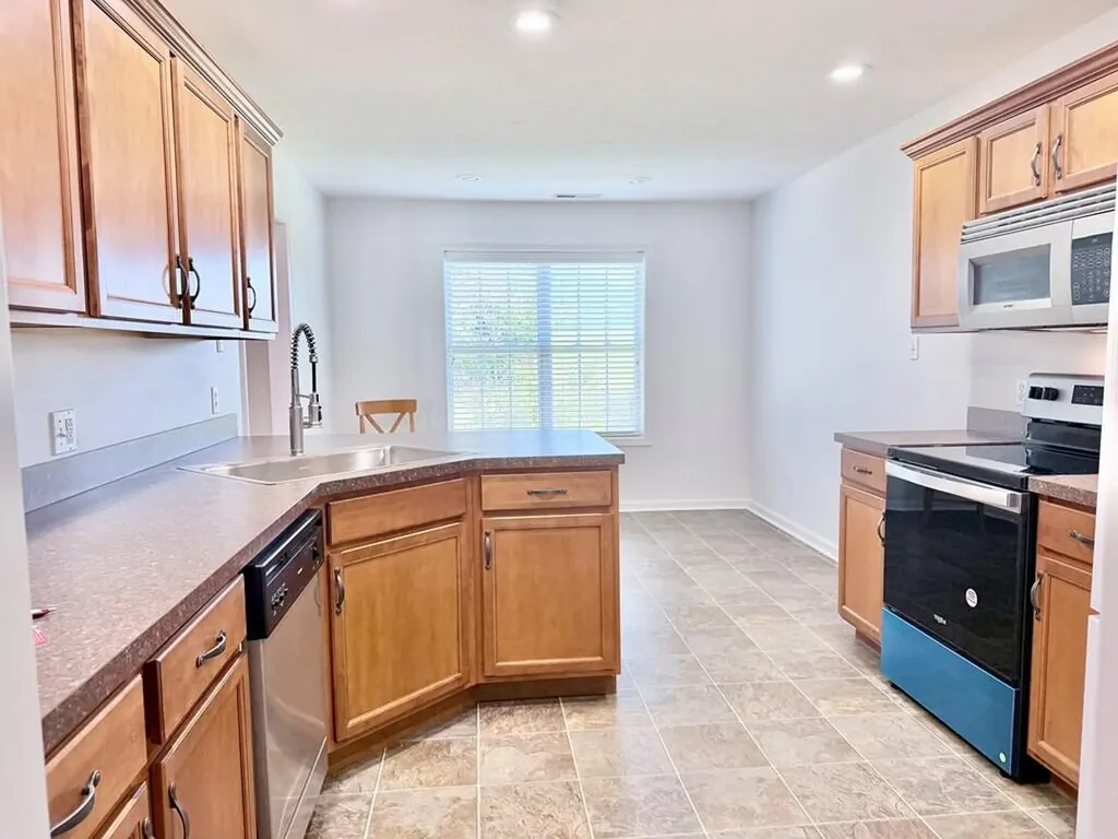 210 Westminster Place Hopkinsville KY 42240