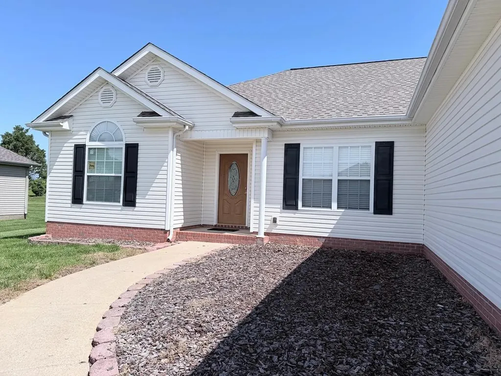 210 Westminster Place Hopkinsville KY 42240