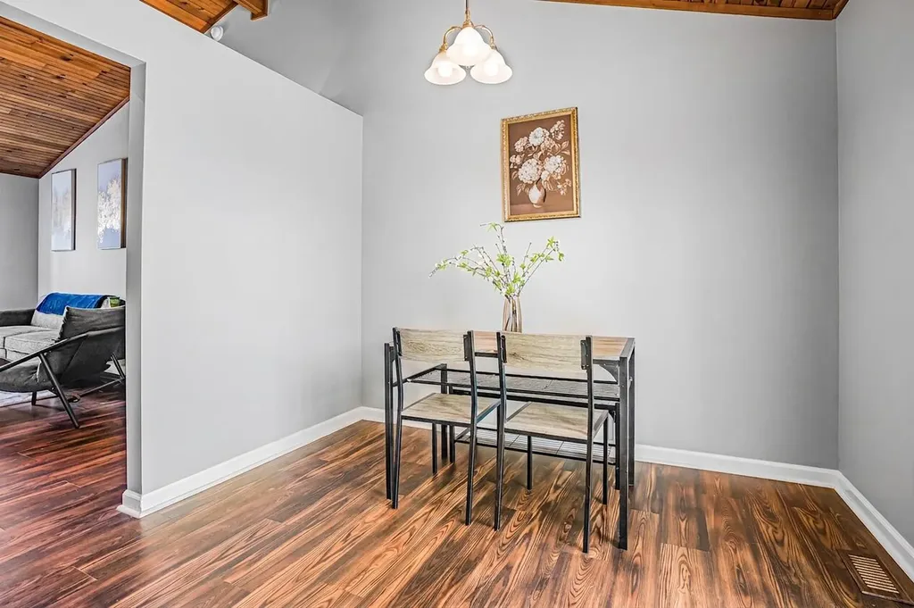 2528 Knightsbridge Lane Lexington KY 40509