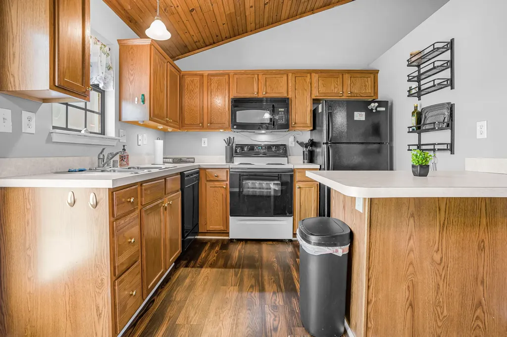 2528 Knightsbridge Lane Lexington KY 40509