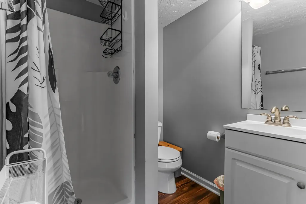 2528 Knightsbridge Lane Lexington KY 40509