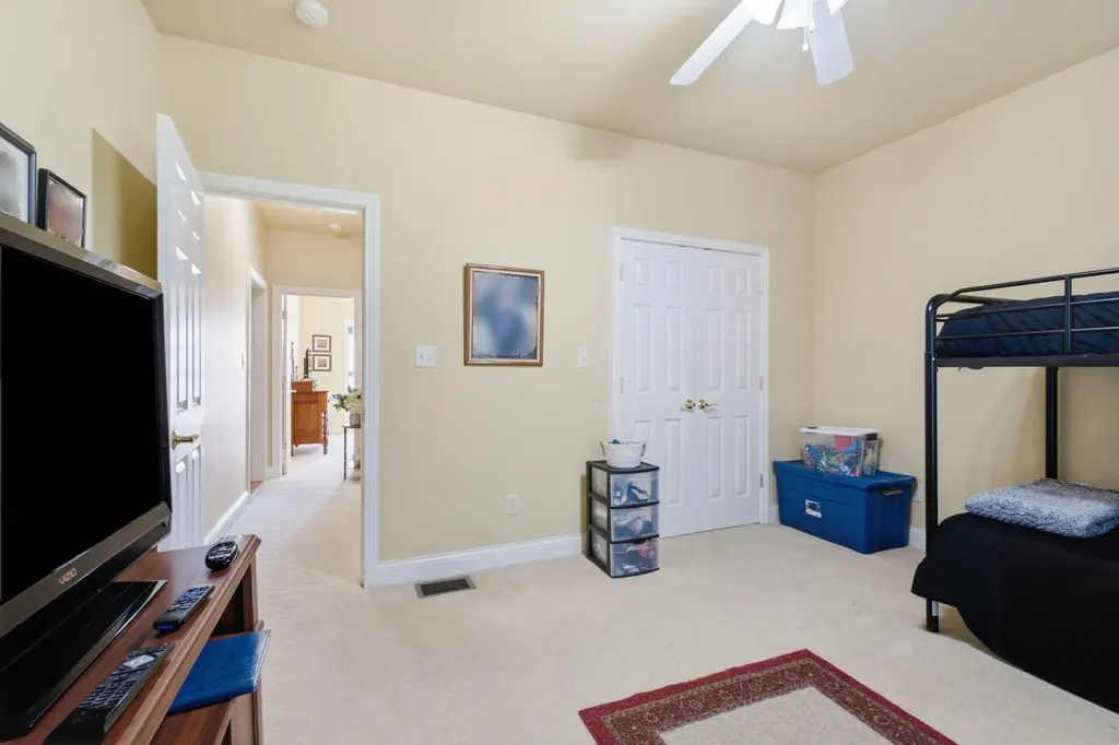 70 Midden Lane Cynthiana KY 41031