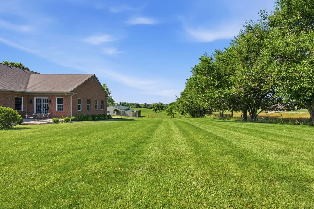 70 Midden Lane Cynthiana KY 41031