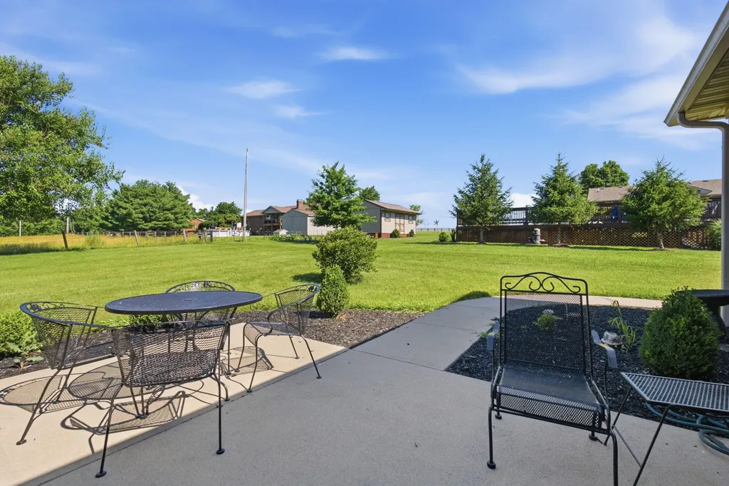 70 Midden Lane Cynthiana KY 41031