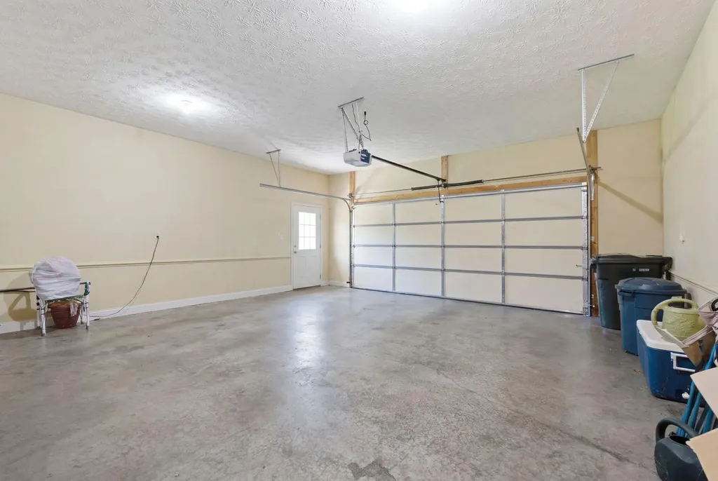 70 Midden Lane Cynthiana KY 41031