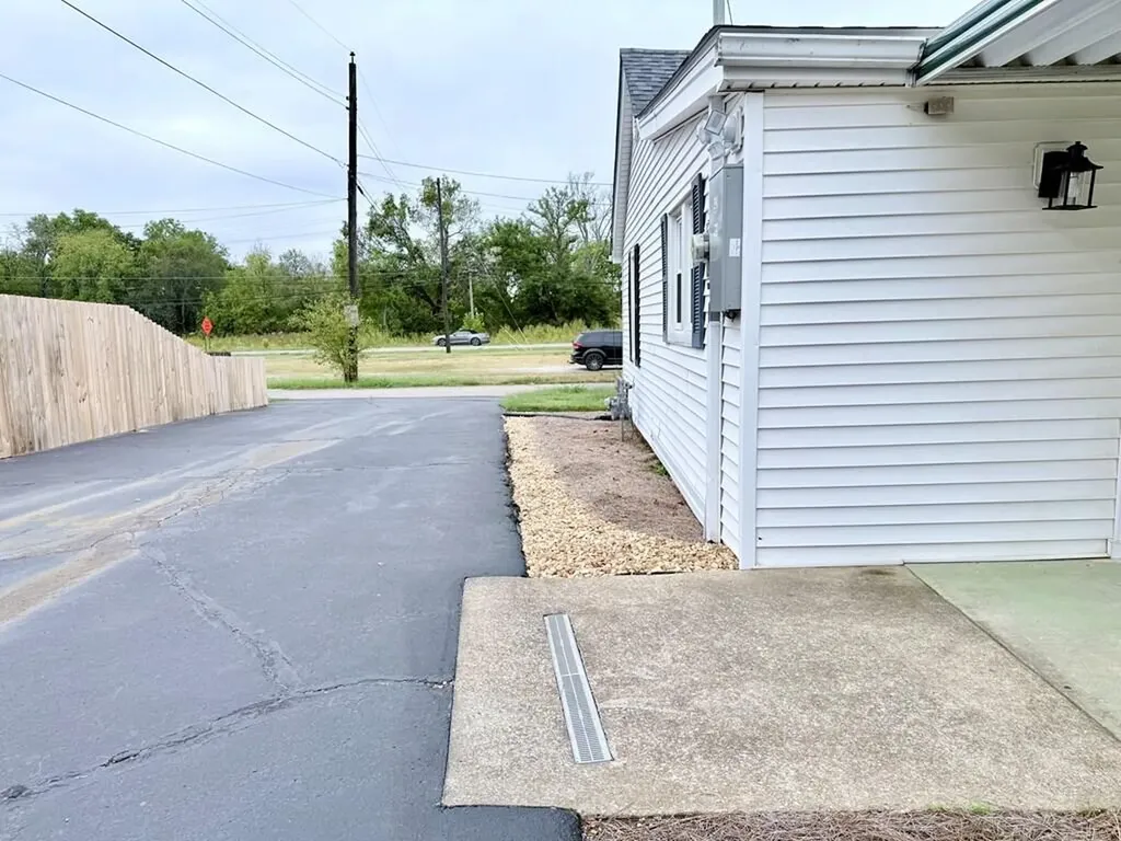 2210 Princeton Road Hopkinsville KY 42240