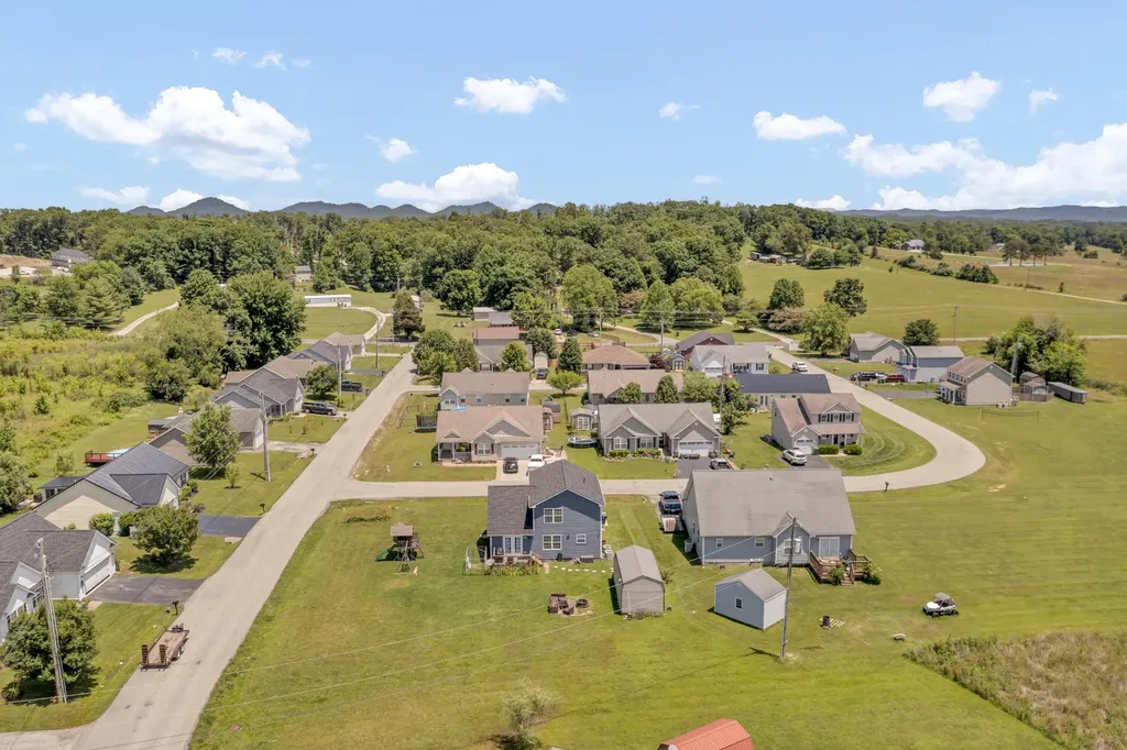 150 Clinton Drive Morehead KY 40351