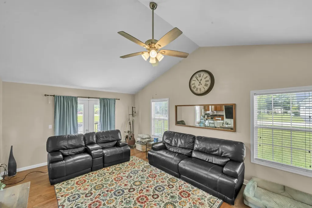 150 Clinton Drive Morehead KY 40351