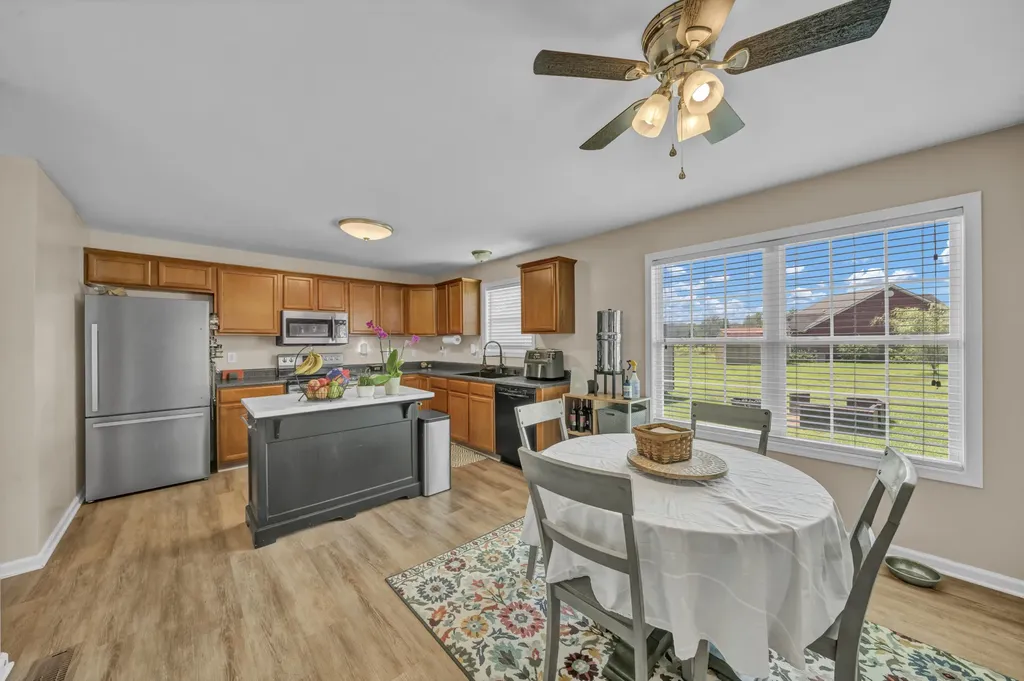 150 Clinton Drive Morehead KY 40351