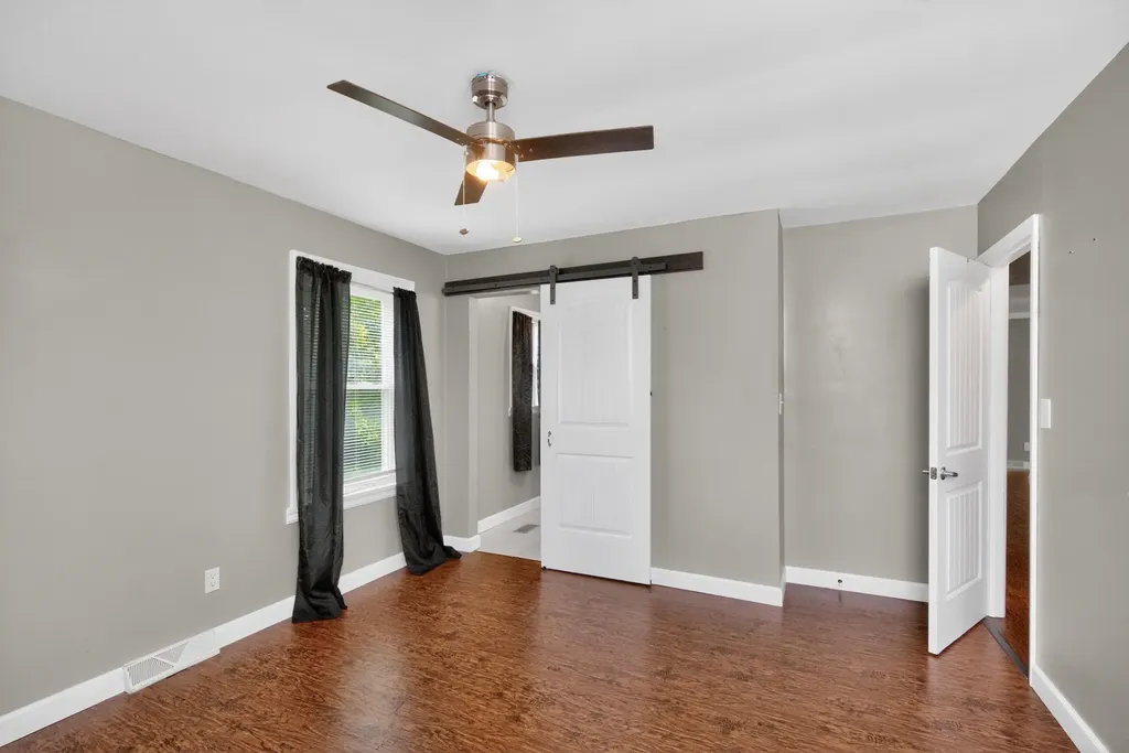 1127 Pine Crest Road Lancaster KY 40444