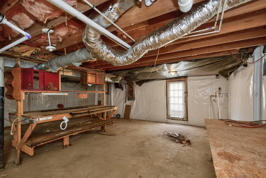 1127 Pine Crest Road Lancaster KY 40444