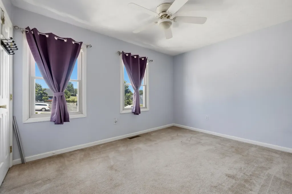 112 Strawberry Lane Nicholasville KY 40356
