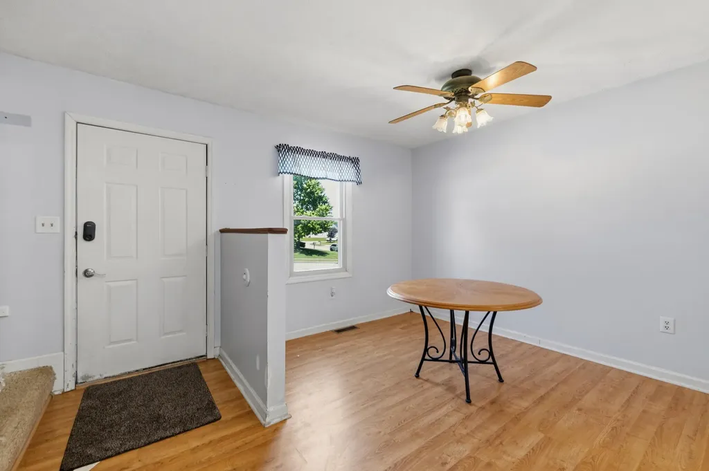 112 Strawberry Lane Nicholasville KY 40356
