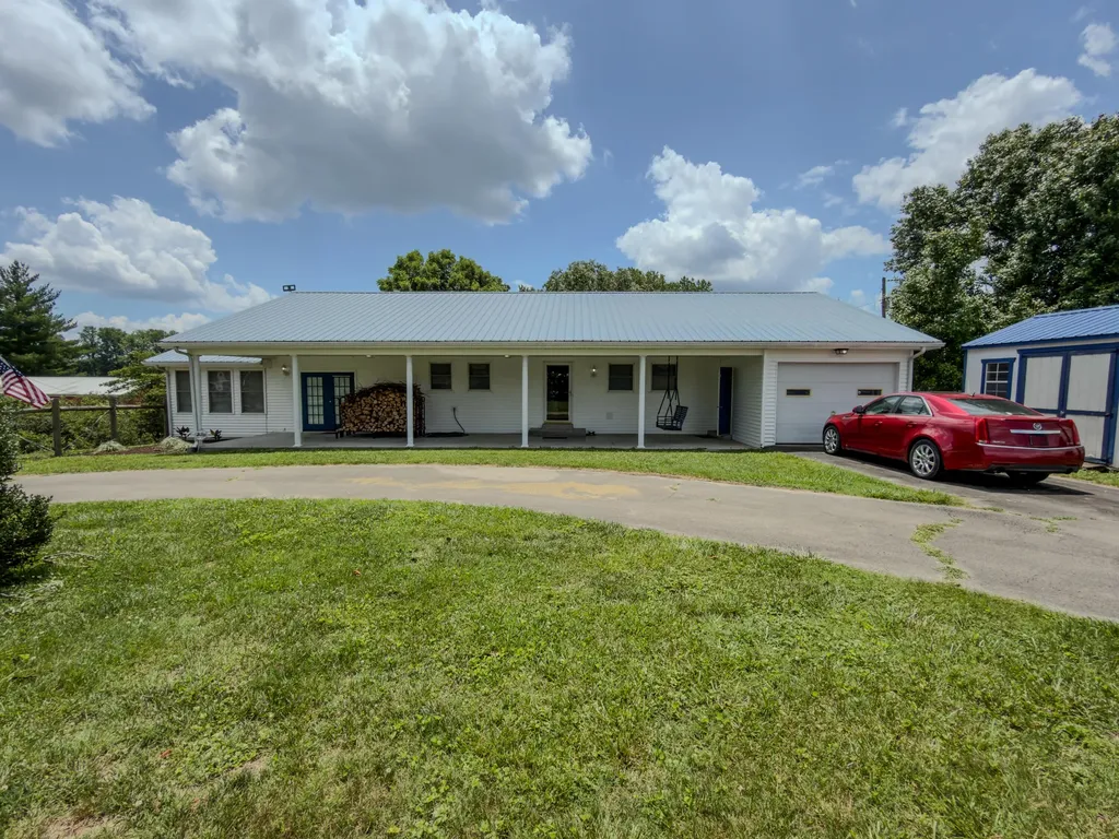 1333 Mount Eden Road Russell Springs KY 42642