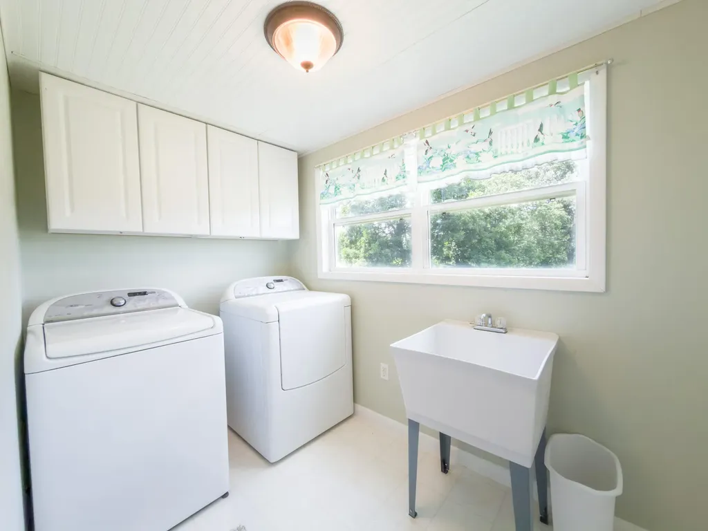 1333 Mount Eden Road Russell Springs KY 42642