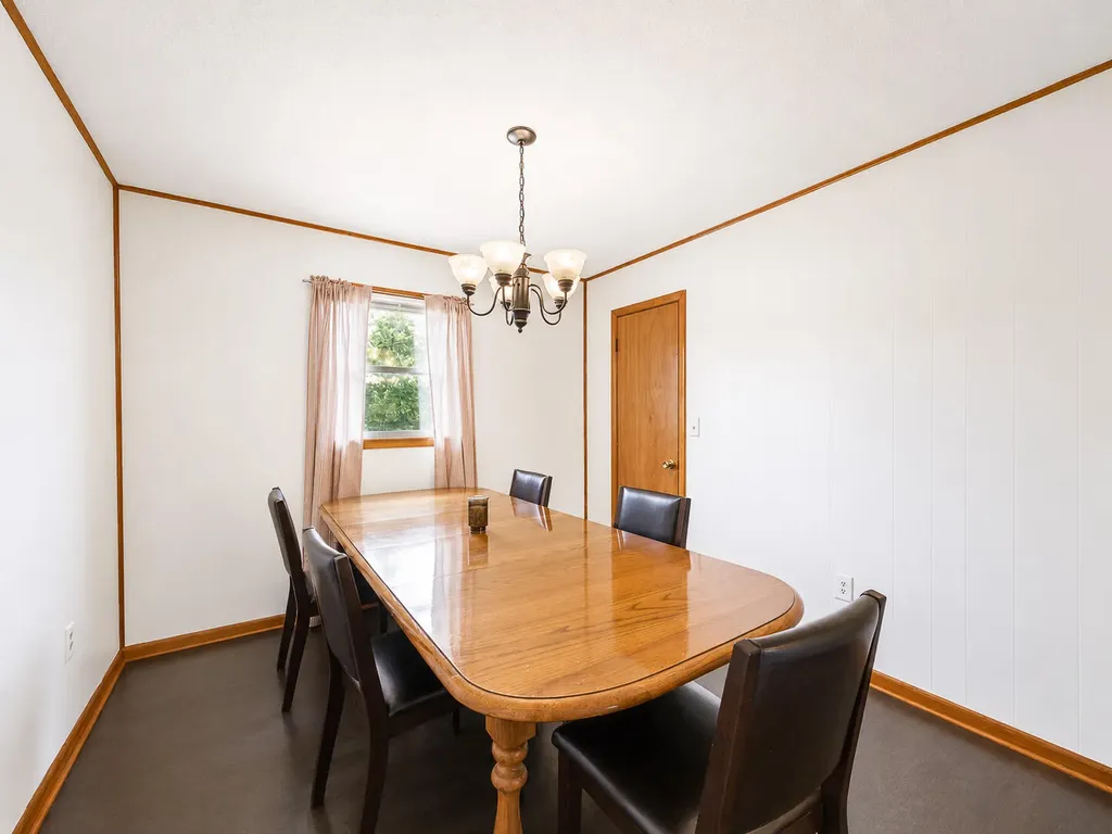 1333 Mount Eden Road Russell Springs KY 42642