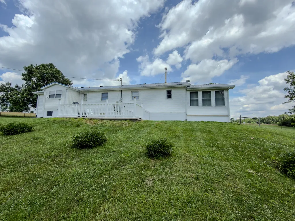 1333 Mount Eden Road Russell Springs KY 42642