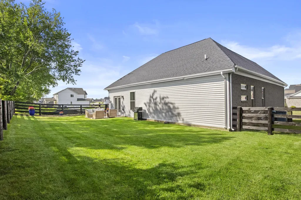 900 Shelburne Way Nicholasville KY 40356