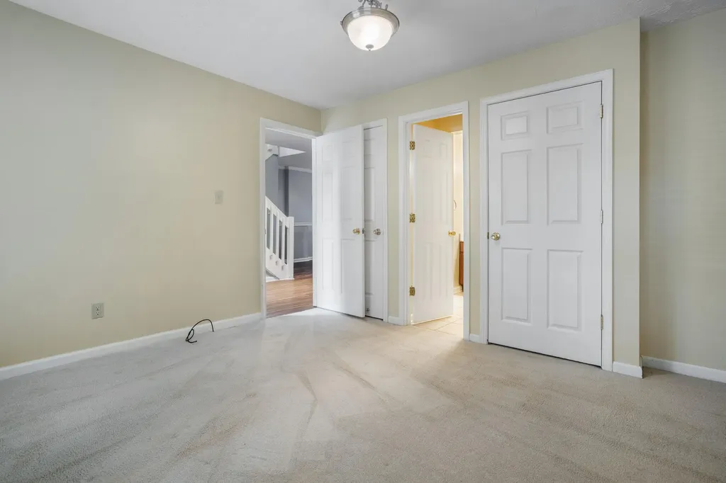2140 Fort Harrods Drive Lexington KY 40513