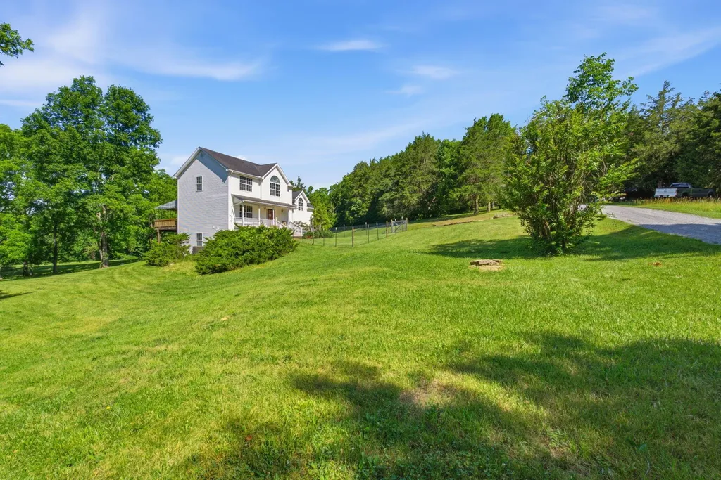 325 Eagle Creek Trail Sadieville KY 40370
