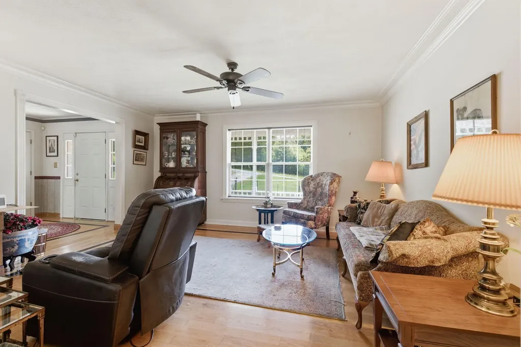 325 Eagle Creek Trail Sadieville KY 40370