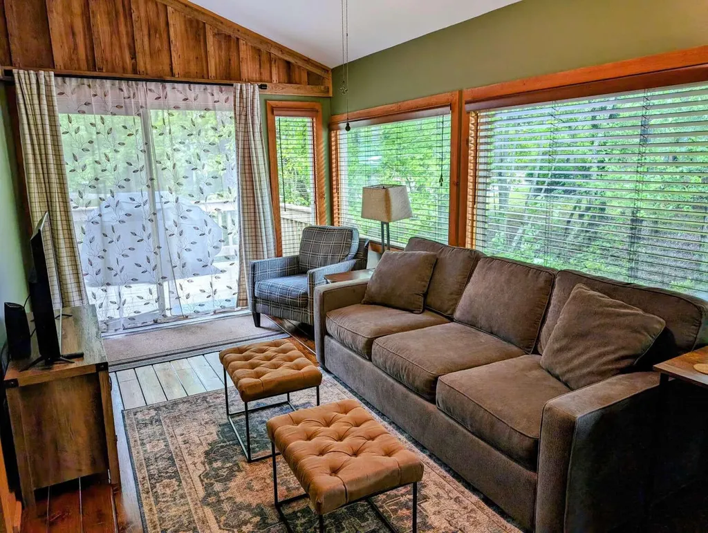 239 Enchanted Forest Way Burnside KY 42519