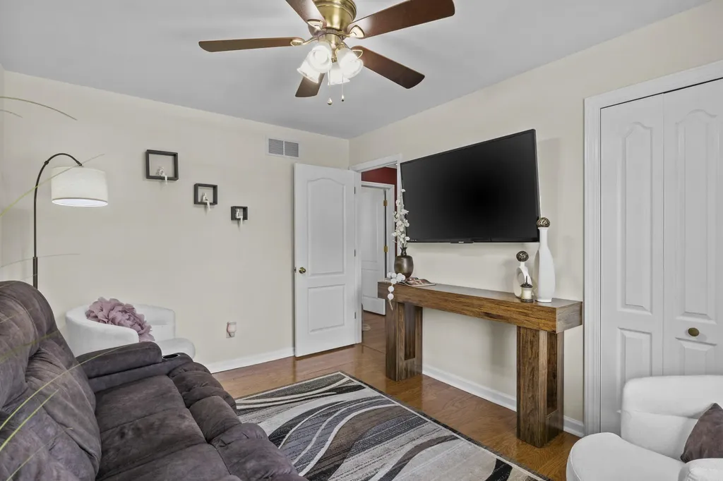 3852 Belleau Wood Drive Lexington KY 40517
