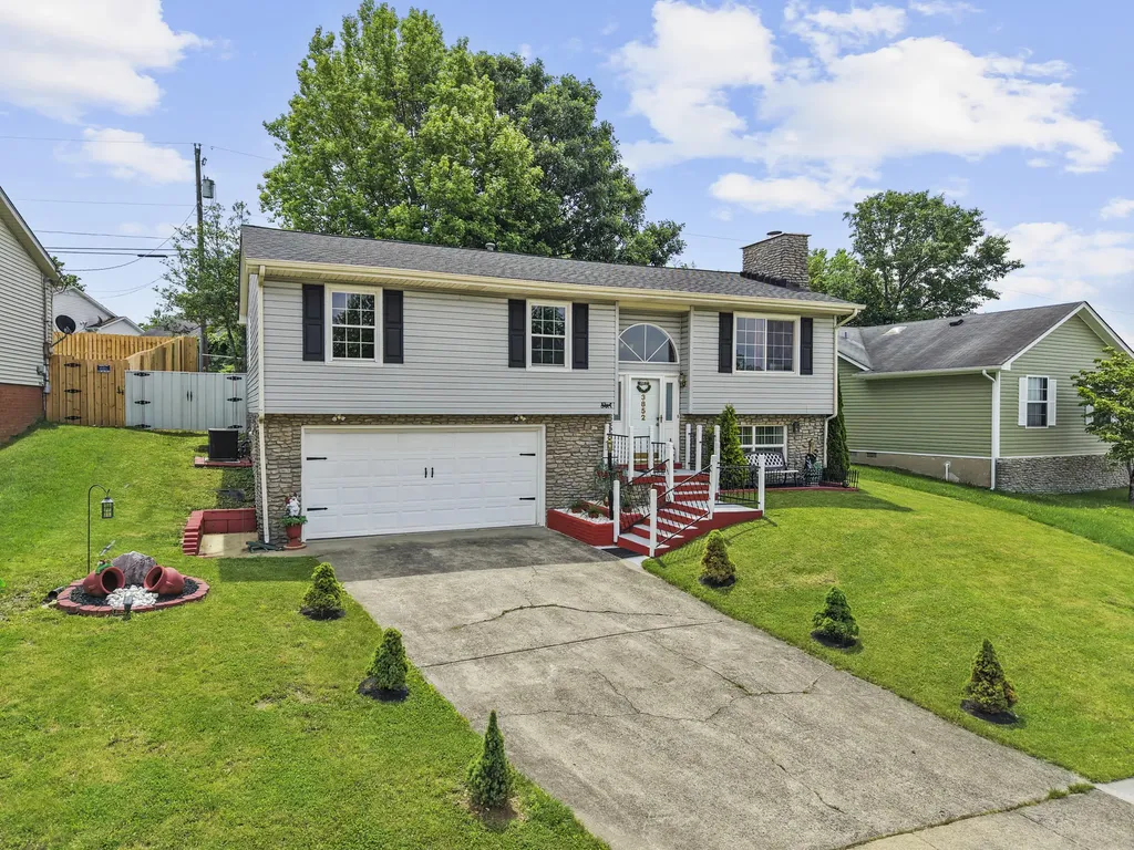 3852 Belleau Wood Drive Lexington KY 40517