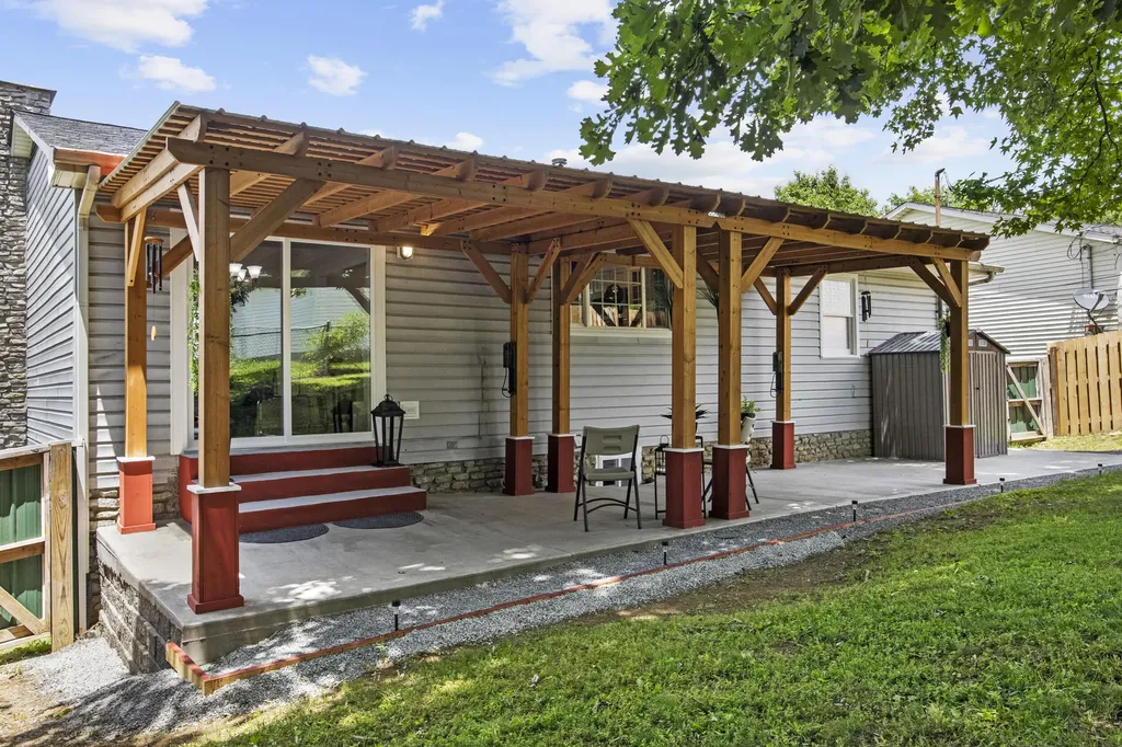 3852 Belleau Wood Drive Lexington KY 40517