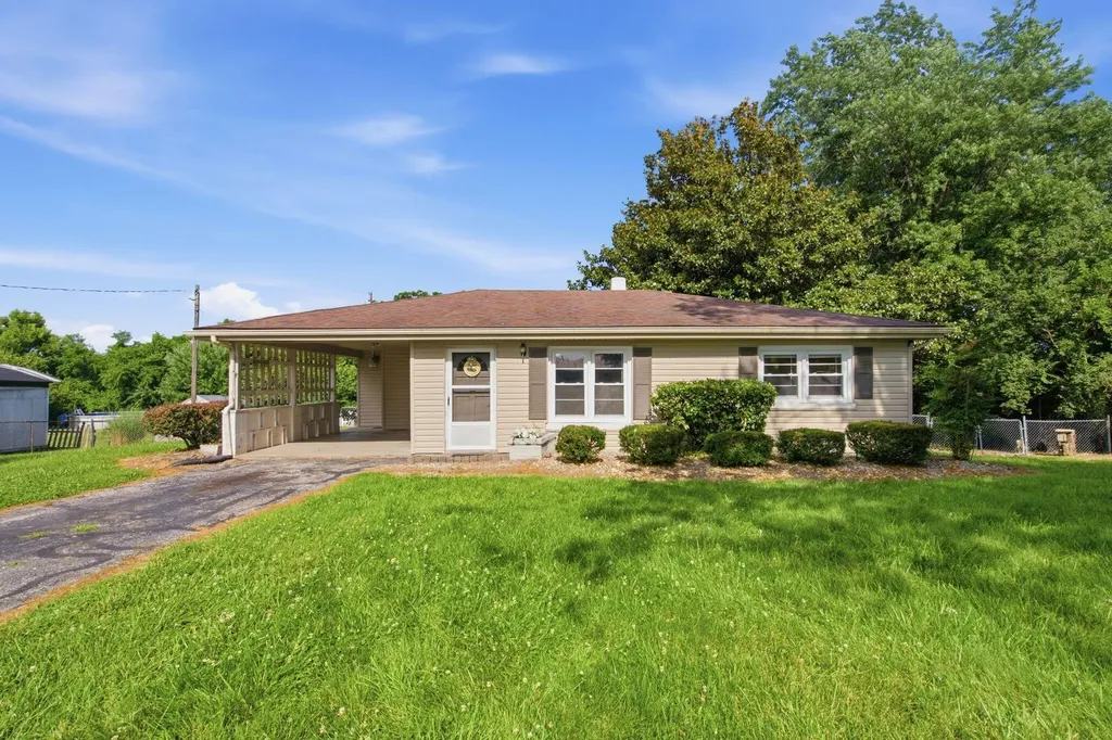 1013 Green Hills Drive Richmond KY 40475