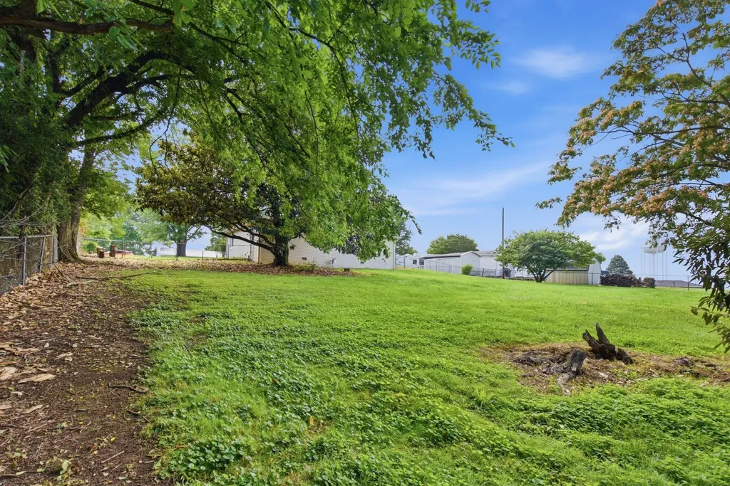 1013 Green Hills Drive Richmond KY 40475