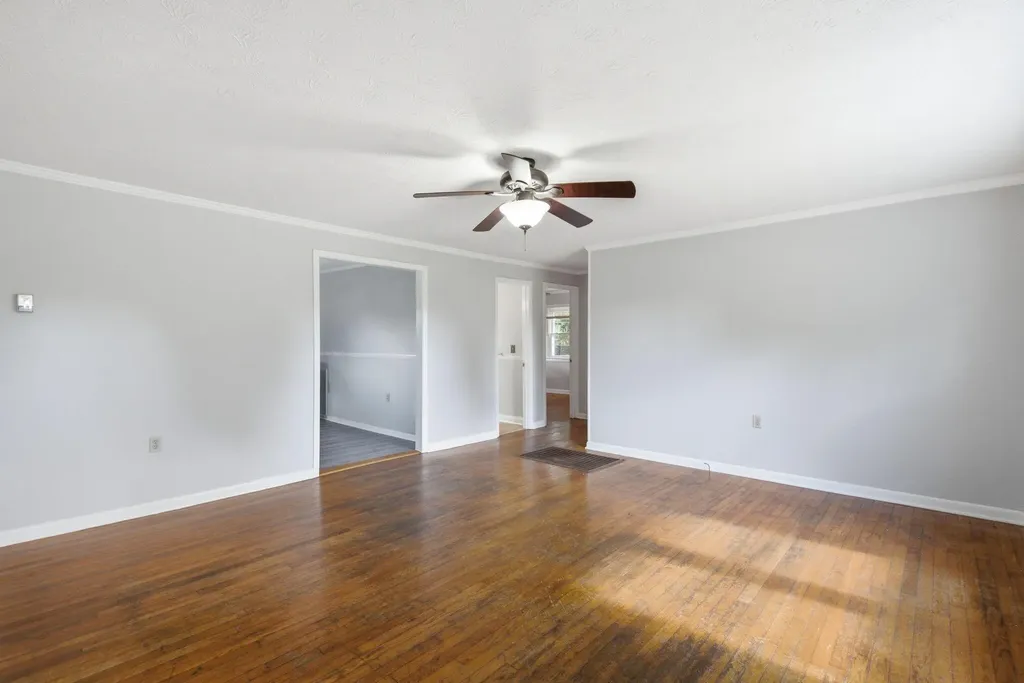 1013 Green Hills Drive Richmond KY 40475