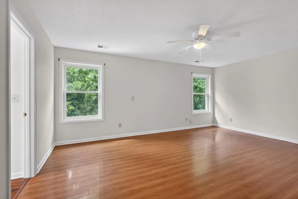 357 Shoreside Drive Lexington KY 40515