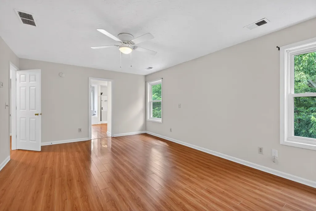 357 Shoreside Drive Lexington KY 40515