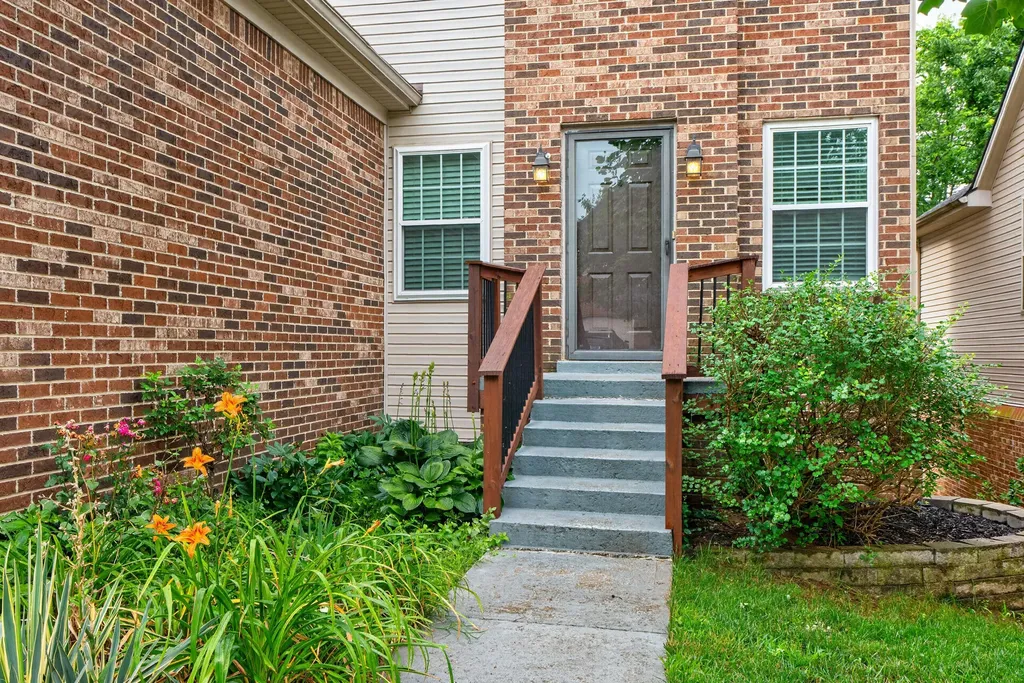 357 Shoreside Drive Lexington KY 40515