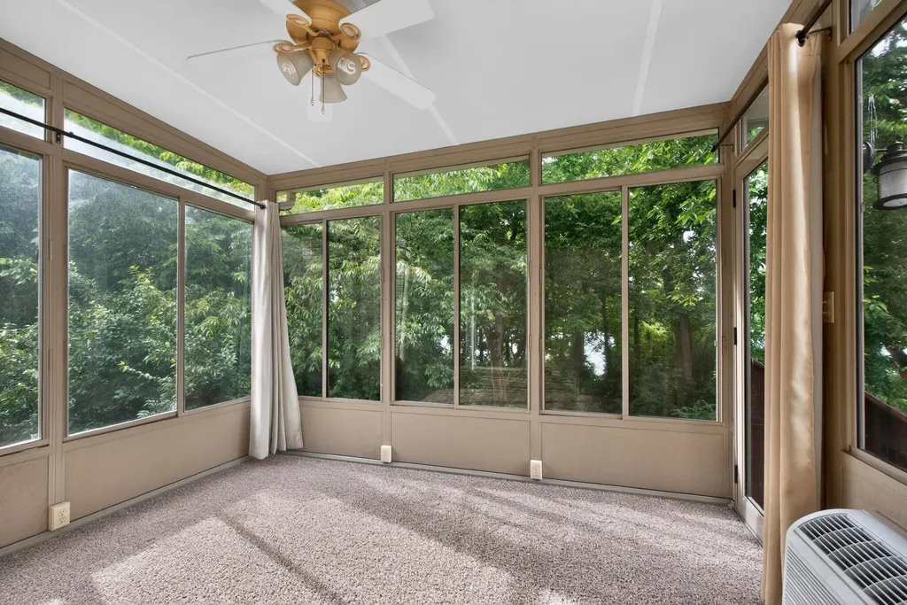357 Shoreside Drive Lexington KY 40515