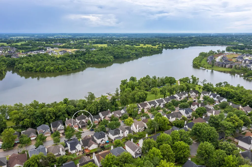 357 Shoreside Drive Lexington KY 40515