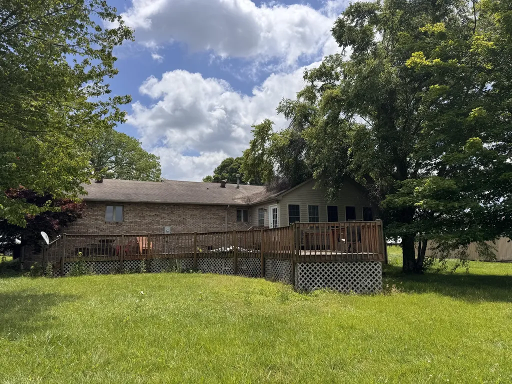2380 Rough Creek Road London KY 40744