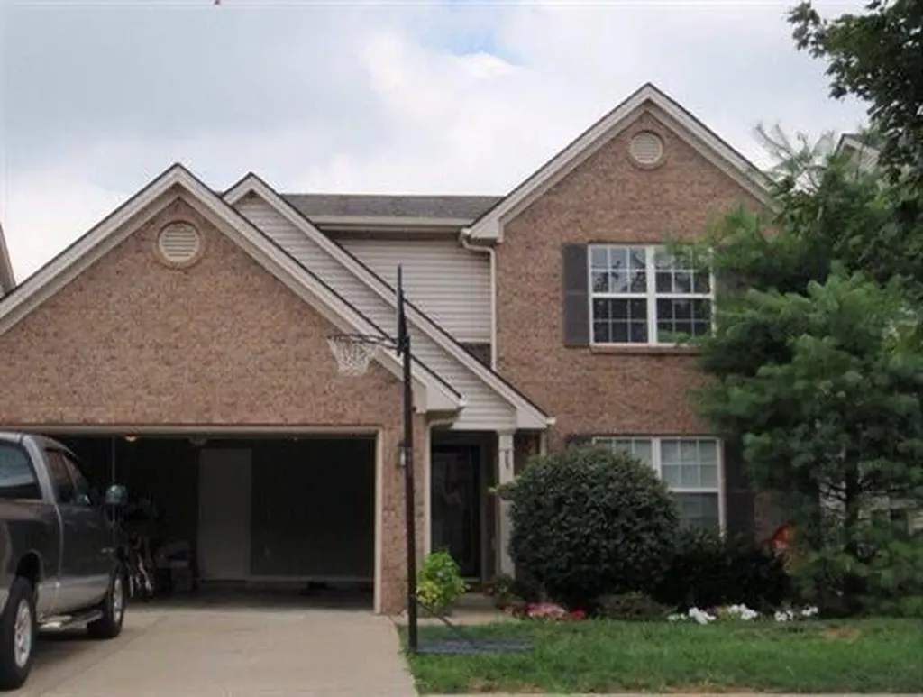 3305 Drayton Place Lexington KY 40503