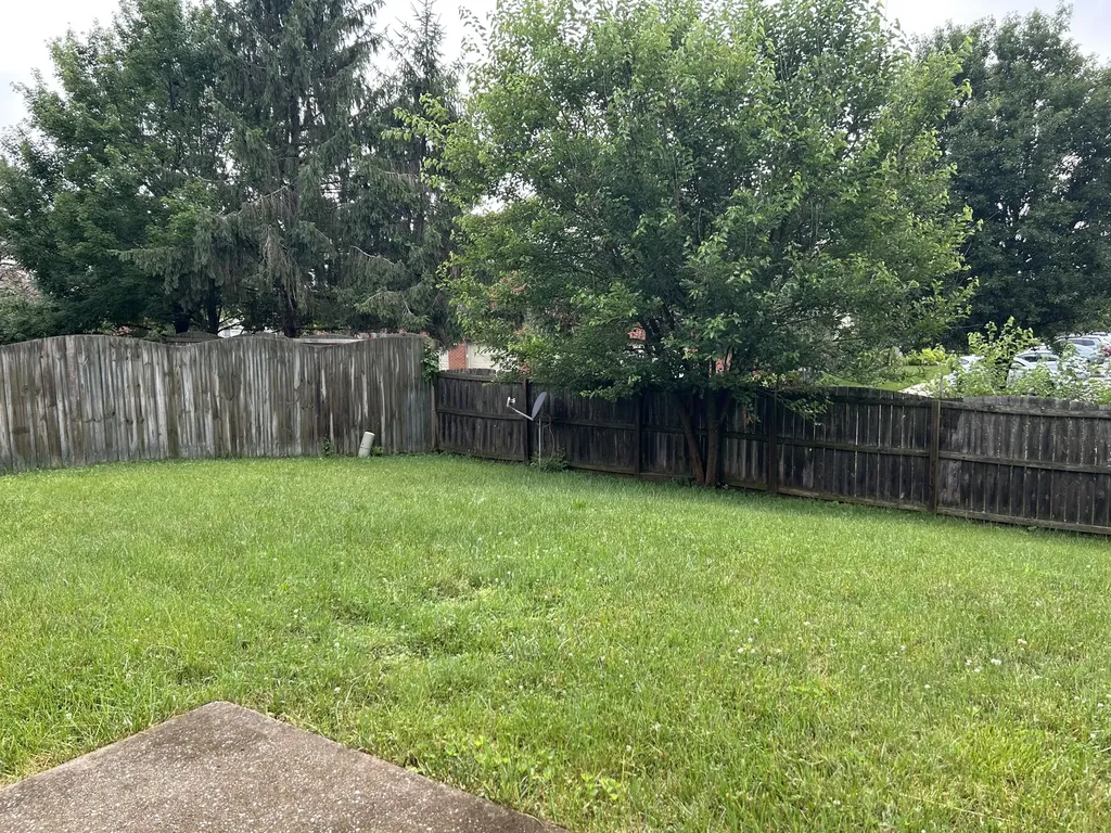 3305 Drayton Place Lexington KY 40503